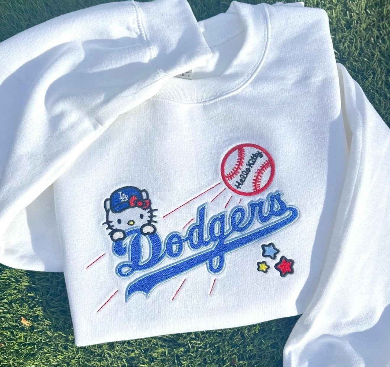 Kitty baseball adult crewneck