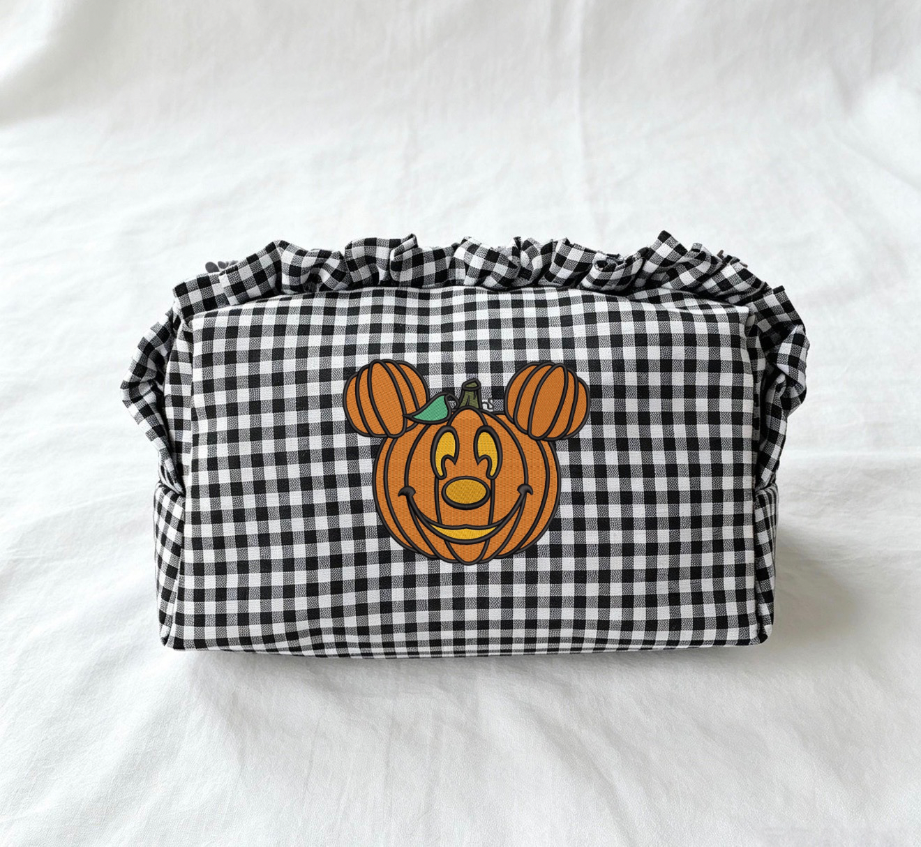 Black pumpkin pouch
