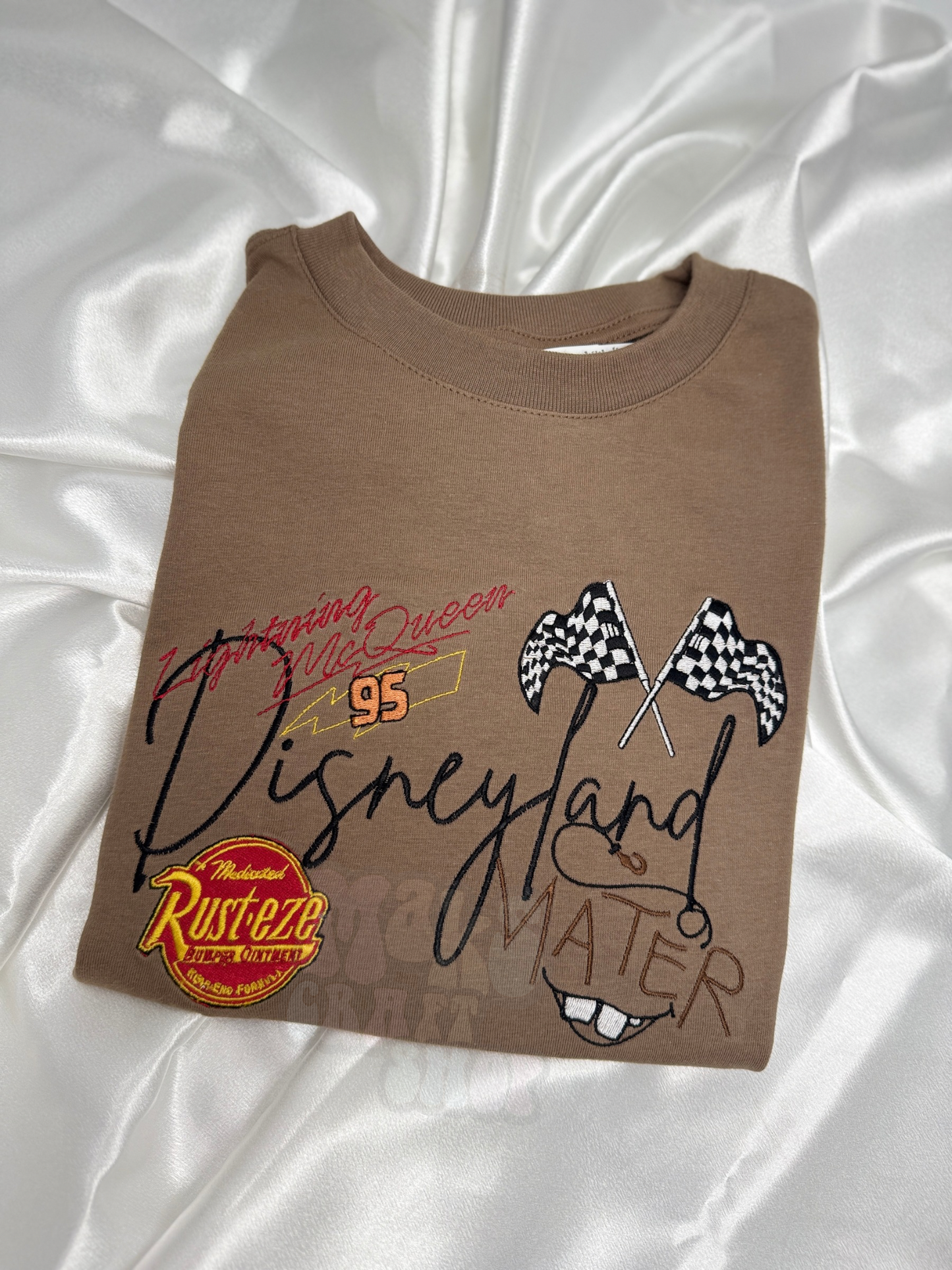 Mater adult embroidery t-shirt