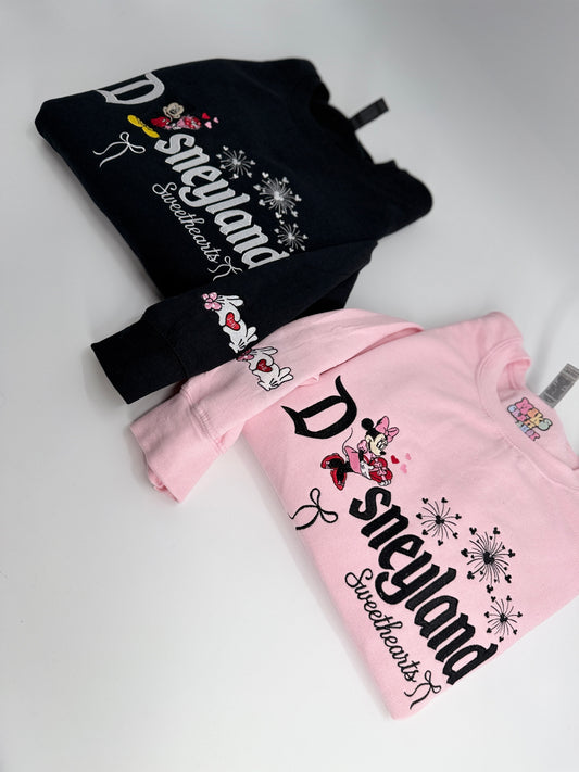 Couple holding flowers (Her) with initials (please DM for initials)